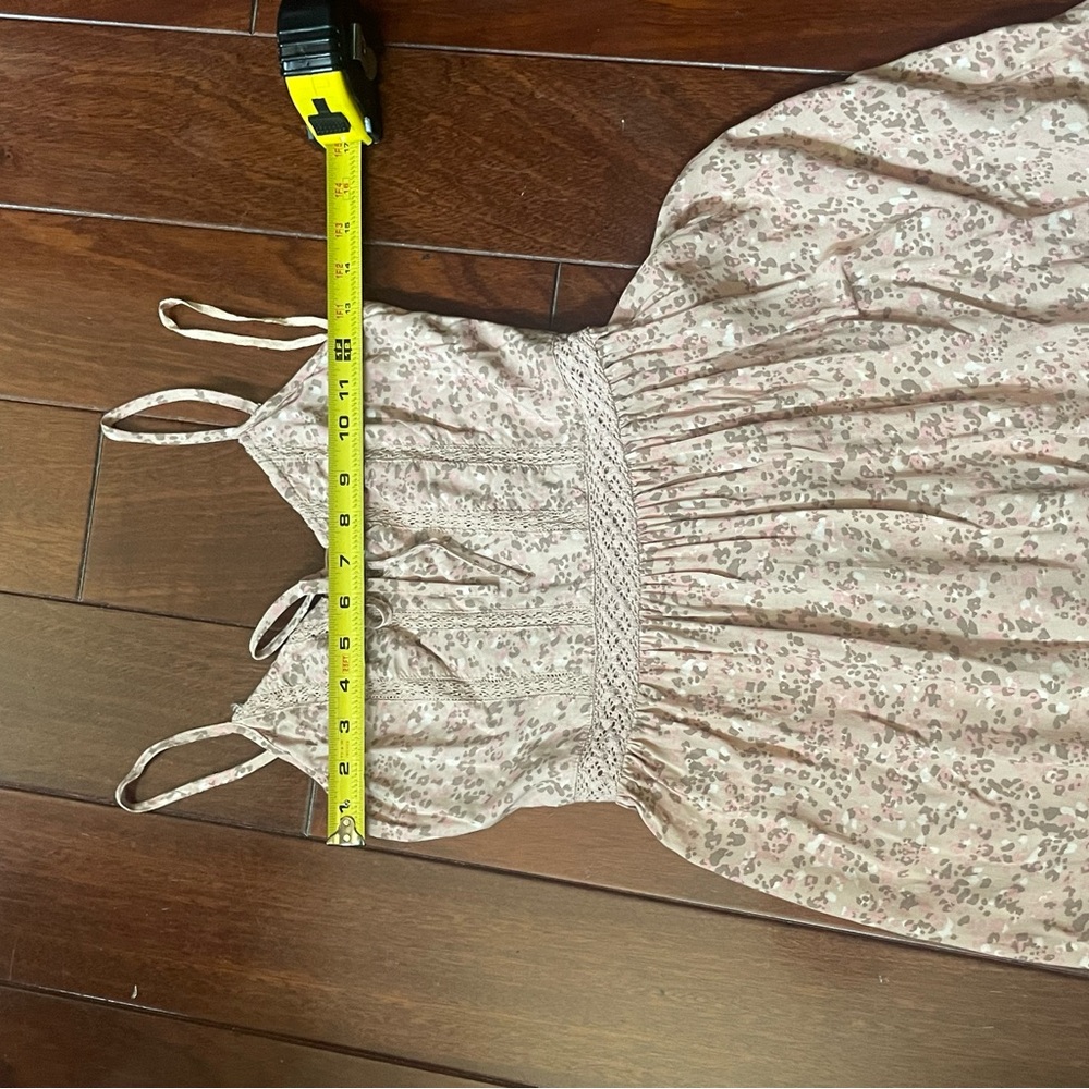 Japna Floral Midi Dress - Picture 4 of 6